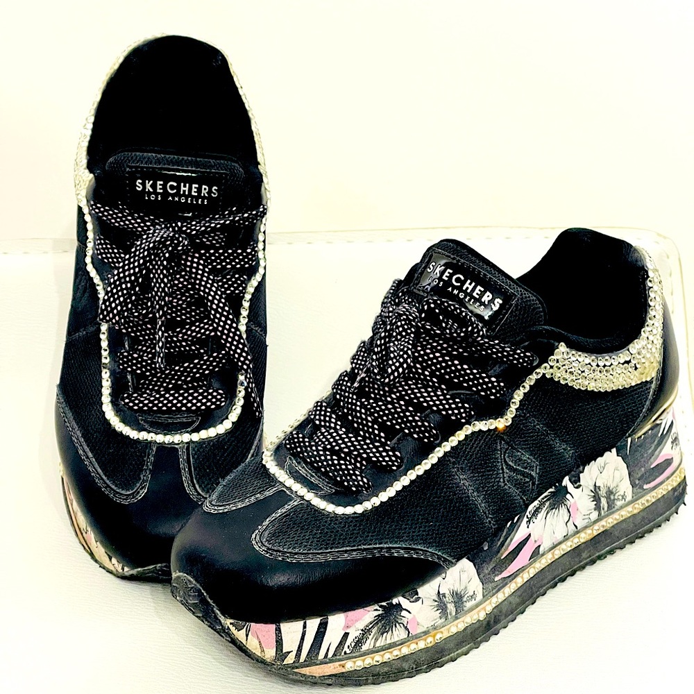 Skechers Shoes | Women's Wedge Sneakers. Los Angeles Collection